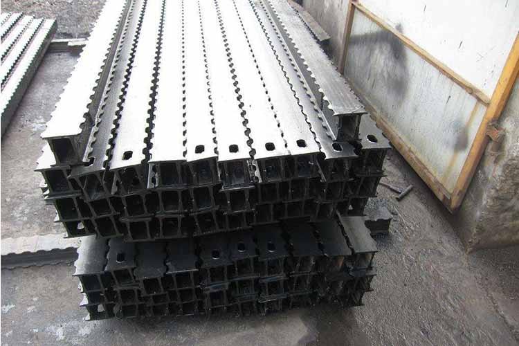 π型梁【金屬頂梁】 π型梁【金屬頂梁】